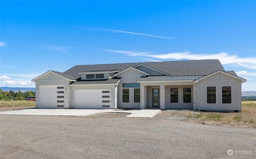 861 Waterbrook Ln, Ellensburg, WA, 98926-2118 | Card Image