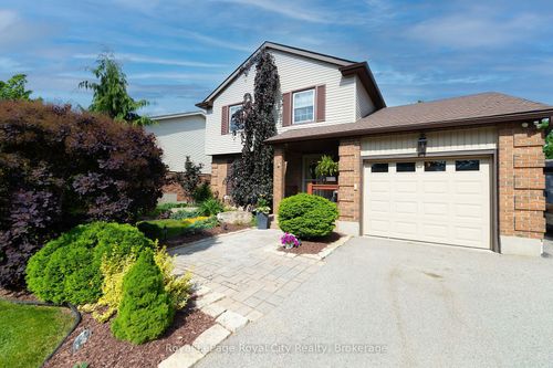 30 Springdale Blvd, Guelph, ON, N1H6X5 | Card Image