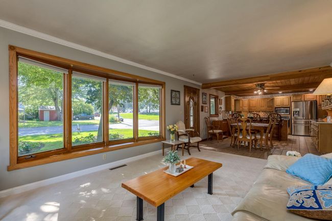 340 Dolph Rd, House other with 4 bedrooms, 3 bathrooms and null parking in Mankato MN | Image 12