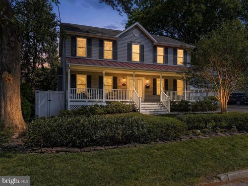 909 19th St S, ARLINGTON, VA, 22202-2611 | Card Image