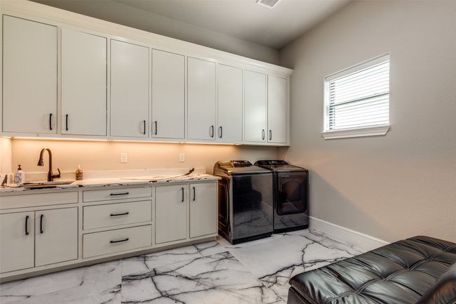 7281 Waters Edge Dr, House other with 5 bedrooms, 4 bathrooms and null parking in The Colony TX | Image 23