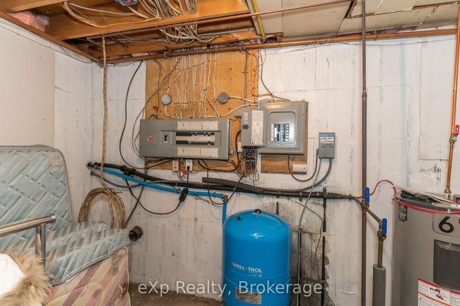 5331 Hwy 124 Highway, House other with 5 bedrooms, 4 bathrooms and 8 parking in Magnetawan ON | Image 29
