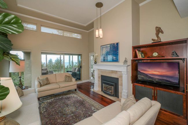 3050 Deer Ridge Close, Townhouse with 3 bedrooms, 2 bathrooms and 2 parking in West Vancouver BC | Image 5
