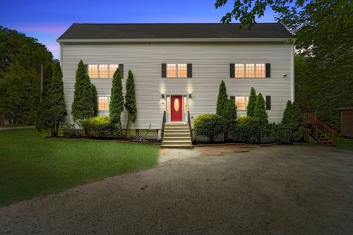 44 Everett Ave, Shrewsbury, MA, 01545-2519 | Card Image