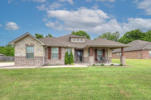 1113 Chesterfield Dr, Webb City, MO, 64870-8238 | Card Image