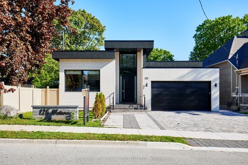 125 Watson St E, Whitby, ON, L1N1A5 | Card Image