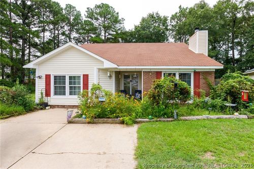1621 Veanna Dr, Fayetteville, NC, 28301-2924 | Card Image