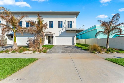 104 4th Ave, INDIALANTIC, FL, 32903-3112 | Card Image