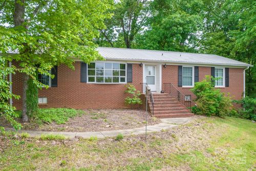 466 Shiloh Church Rd, Hickory, NC, 28601-7852 | Card Image