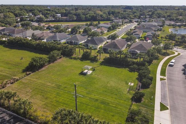 5328 Tide Point Way, House other with 3 bedrooms, 2 bathrooms and null parking in BRADENTON FL | Image 59