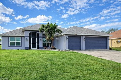 1426 Ne 5th Pl, Cape Coral, FL, 33909-1327 | Card Image