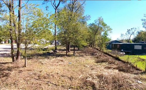 6140 Queensland St, Houston, TX, 77028-4743 | Card Image