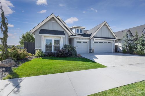 1733 E Mount Maria St, Meridian, ID, 83642-1004 | Card Image