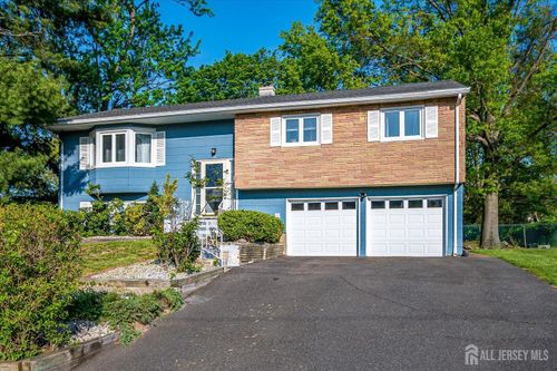 12 Sherry Rd, East Brunswick, NJ, 08816-1416 | Card Image