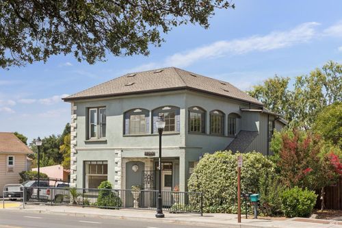 17090 Sonoma Highway, Sonoma, CA, 95476 | Card Image