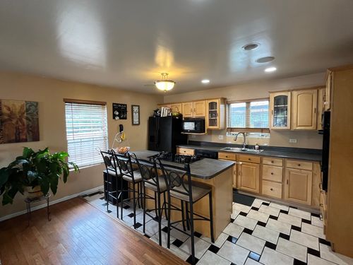 18606 Loras Ct, Country Club Hills, IL, 60478-5202 | Card Image