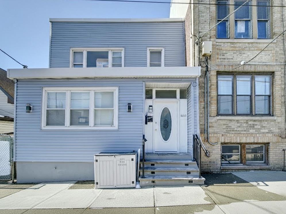 Residential Income in West New York 4