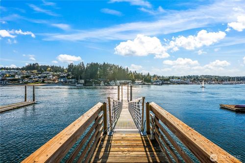 7810 Goodman Dr Nw, Gig Harbor, WA, 98332-9559 | Card Image