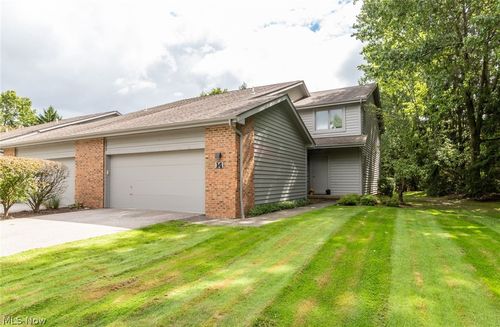 14 Waterford Ln, Beachwood, OH, 44122-7591 | Card Image