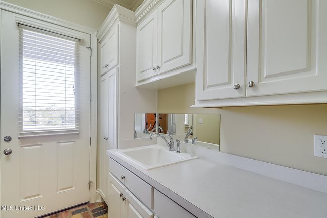 Laundry room | Image 37