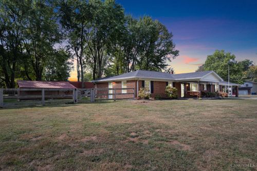 4 Gumbert Dr, Amelia, OH, 45102-2810 | Card Image