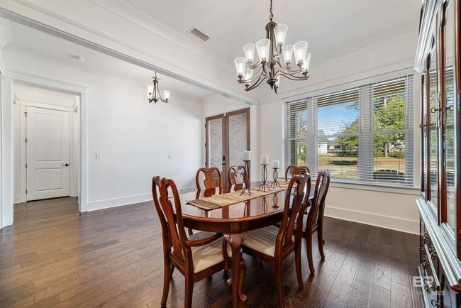 Dining Area | Image 11
