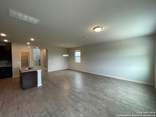 135 Antler Bnd, House other with 4 bedrooms, 3 bathrooms and null parking in San Antonio TX | Image 8
