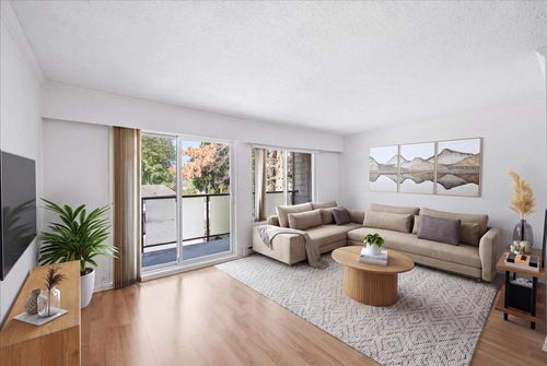 202-212 Forbes Ave, North Vancouver, BC, V7M3E5 | Card Image