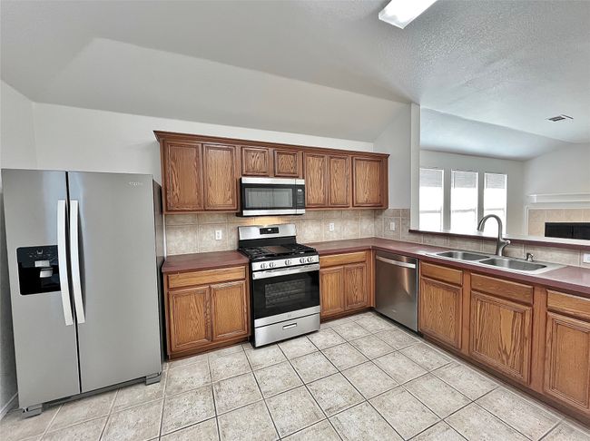 7221 Fossil Hill Dr, House other with 3 bedrooms, 2 bathrooms and null parking in Arlington TX | Image 15