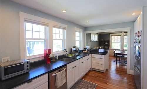 2-47 Lewis St, Newton, MA, 02458-1824 | Card Image