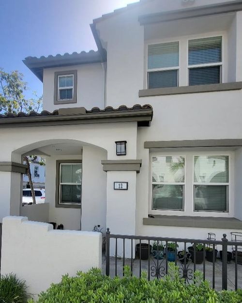 12 Hasson Dr, Buena Park, CA, 90621-8430 | Card Image