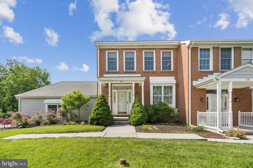40 Iron Mill Garth, COCKEYSVILLE, MD, 21030-1354 | Card Image