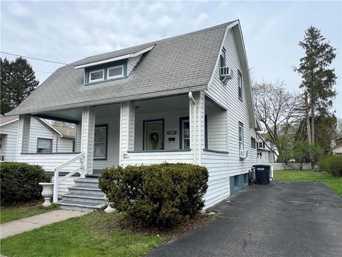 912 W Gray Street, Elmira, NY, 14905 | Card Image