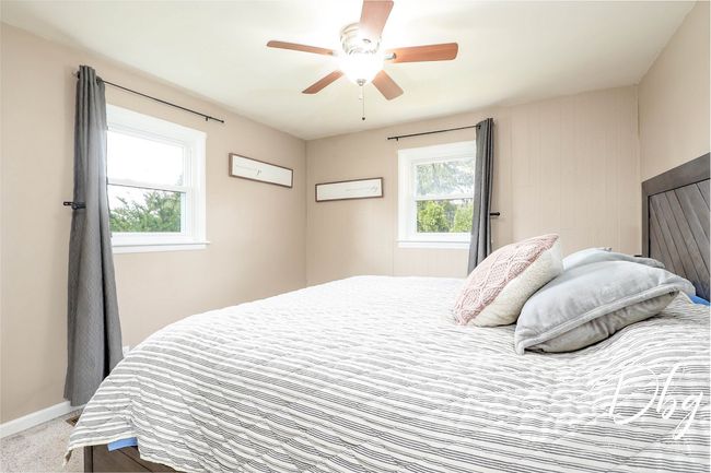 395 Magnolia Ave, House other with 3 bedrooms, 2 bathrooms and 2 parking in Gurnee IL | Image 25