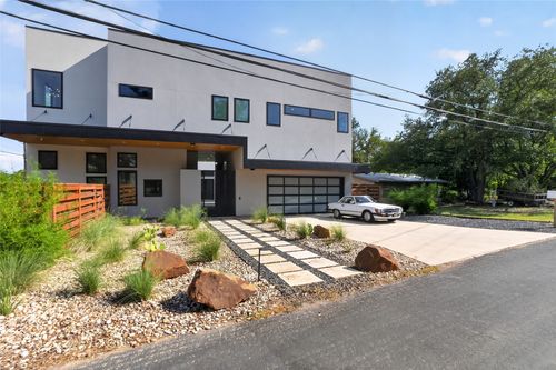 2009 San Juan Dr, Austin, TX, 78733-1637 | Card Image