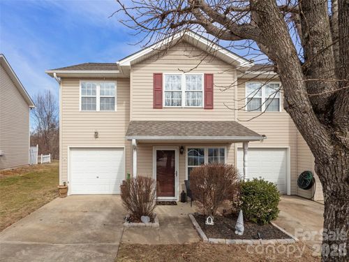 99 Sunny Meadows Blvd, Arden, NC, 28704-8819 | Card Image