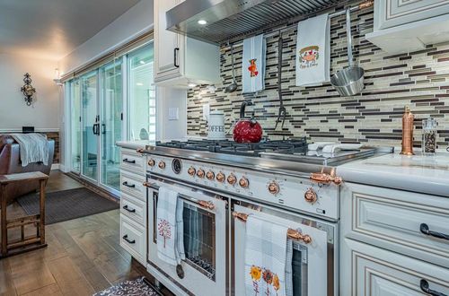 11394 Saddle Rd, Monterey, CA, 93940 | Card Image