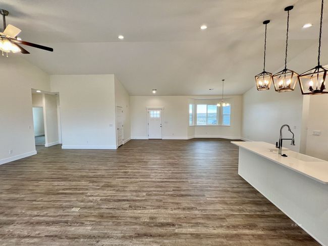 223 Blakeland Dr, House other with 4 bedrooms, 2 bathrooms and null parking in Spring Creek NV | Image 4