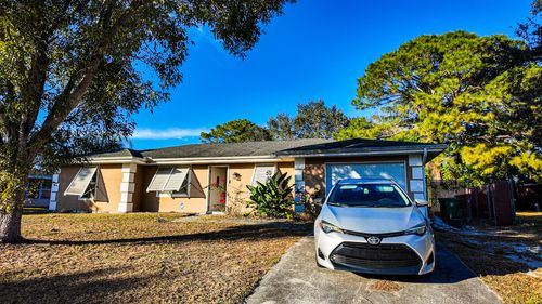 410 Sw Kentwood Rd, Port St. Lucie, FL, 34953-6215 | Card Image