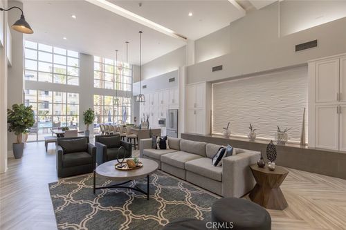 2400 Scholarship, Irvine, CA, 92612-5682 | Card Image