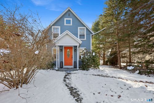 24 Railroad Ave, Madison, CT, 06443-3125 | Card Image