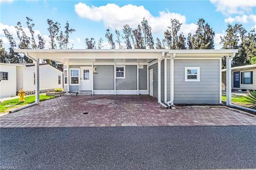 7084 Drum Dr, St. James City, FL, 33956-2725 | Card Image