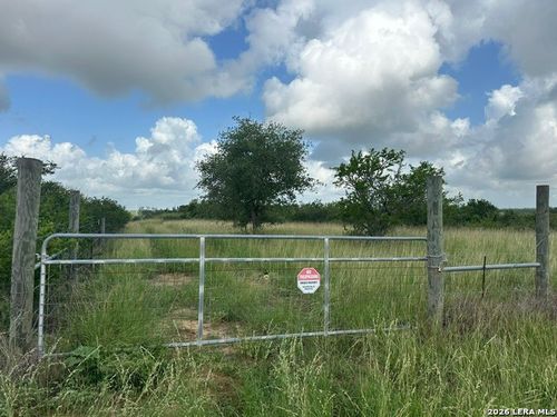 TBD Leal Rd, Pleasanton, TX, 78064 | Card Image