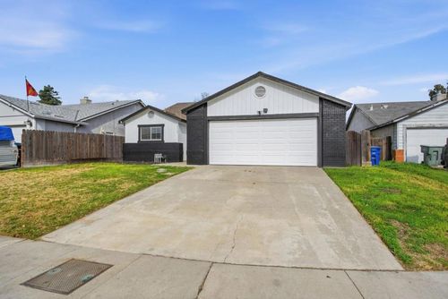 3117 Gibson Way, Modesto, CA, 95354-4150 | Card Image