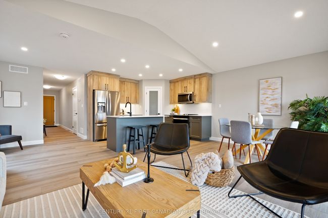 17 Twynstra St, House other with 3 bedrooms, 3 bathrooms and 2 parking in Ailsa Craig ON | Image 8