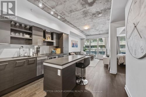 921-1030 King St W, Toronto, ON, M6K0B4 | Card Image