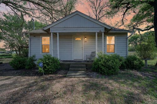 106 E Belt Line Rd, Wilmer, TX, 75172-1130 | Card Image