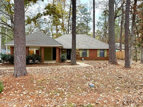 182 Bellegrove Cir, Brandon, MS, 39047-6629 | Card Image