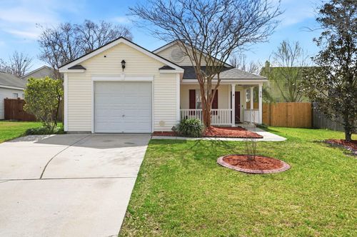 210 Waterford Ln, Summerville, SC, 29483-7555 | Card Image