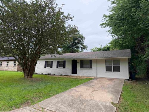 9800 Stardust Trl, Little Rock, AR, 72209-7266 | Card Image
